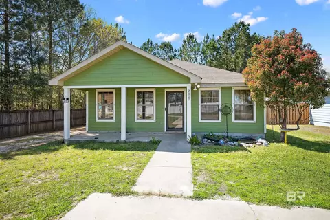 2000 Maria Ln, Lillian, AL 36549