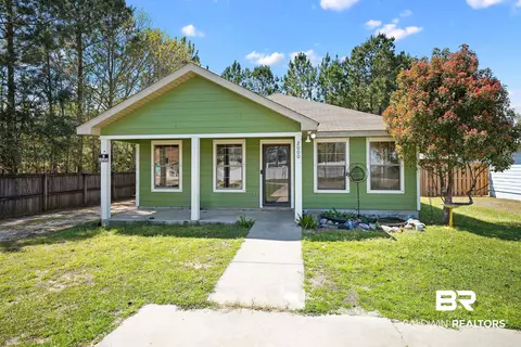 2000 Maria Ln, Lillian, AL 36549