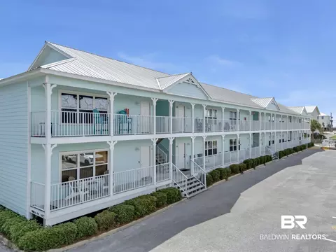 1477 W Lagoon Ave #202, Gulf Shores, AL 36542
