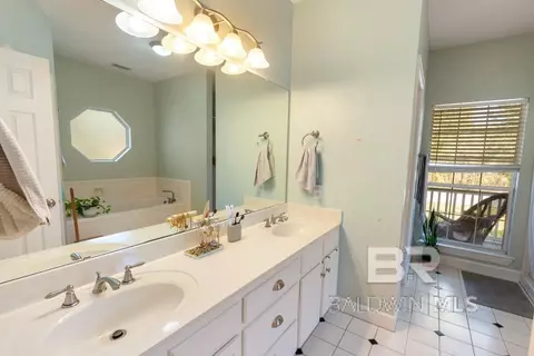 Bath - 120 Worchester Dr, Daphne, AL 36526 photo 5 of 7