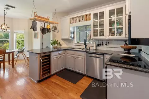 Kitchen - 120 Worchester Dr, Daphne, AL 36526 photo 4 of 4