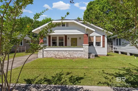 121 N Carlen St, Mobile, AL 36607