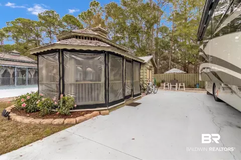 4650 Griffith Marina Rd, Orange Beach, AL 36561