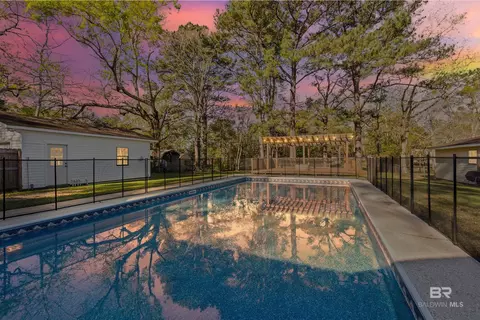 5030 E Cole Dr, Mobile, AL 36619 photo 4