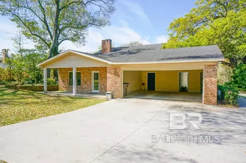 Exterior - 255 Suffolk Rd, Mobile, AL 36608 photo 5 of 7