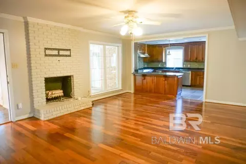 Living - 255 Suffolk Rd, Mobile, AL 36608 photo 1 of 1