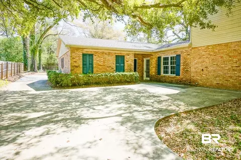 255 Suffolk Rd, Mobile, AL 36608 photo 4