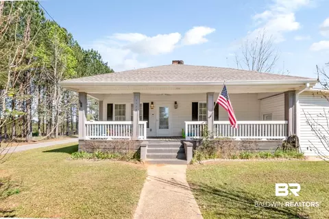 1154 Lowery Rd, Atmore, AL 36502