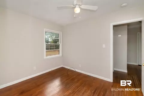 70 Picardy St, Mobile, AL 36607 photo 10