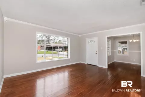 70 Picardy St, Mobile, AL 36607 photo 3