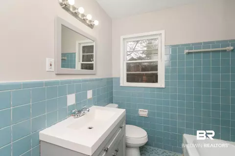 70 Picardy St, Mobile, AL 36607 photo 11