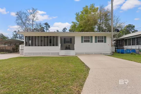 721 Buena Vista Dr, Lillian, AL 36549