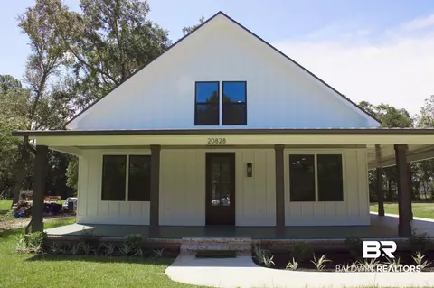 20828 Robinson Ln, Gulf Shores, AL 36542