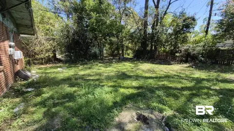2207 Roberta Dr, Mobile, AL 36617 photo 14
