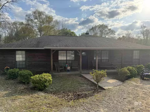 211 Kent Rd, Atmore, AL 36502