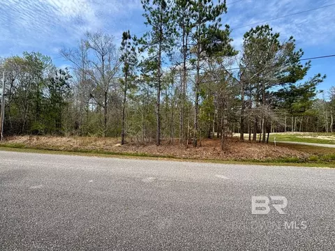 9081 Marlin St, Stockton, AL 36579