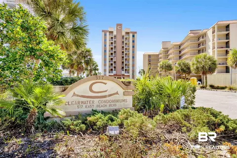 517 E Beach Blvd #2A, Gulf Shores, AL 36542