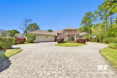 612 Estates Dr, Gulf Shores, AL 36542