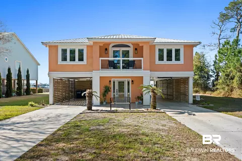 17050 Lagoon Winds Dr, Gulf Shores, AL 36542