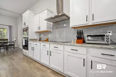 1700 Gwin Ct, Mobile, AL 36695 photo 4