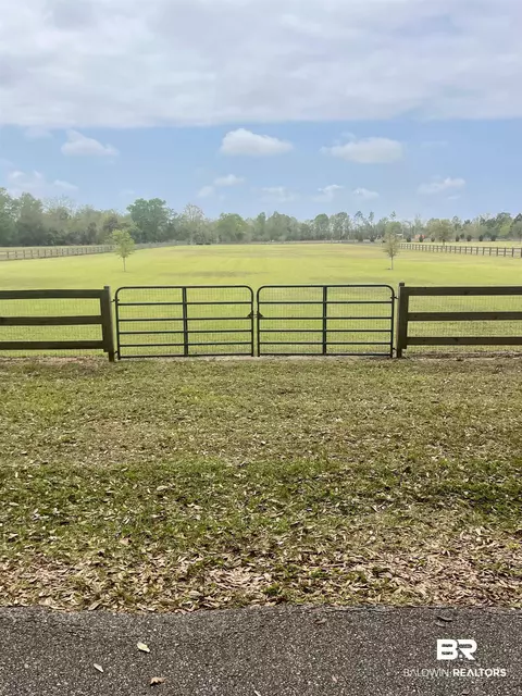 0 Phillips Pl, Fairhope, AL 36532