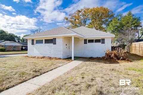 718 S Cedar St, Mobile, AL 36603 photo 2