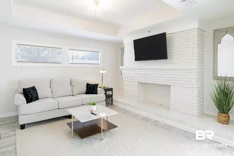 718 S Cedar St, Mobile, AL 36603 photo 6