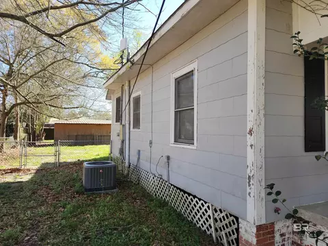 Exterior - 706 E Horner St, Atmore, AL 36502 photo 4 of 18
