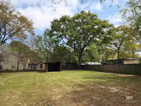 Exterior - 706 E Horner St, Atmore, AL 36502 photo 13 of 18