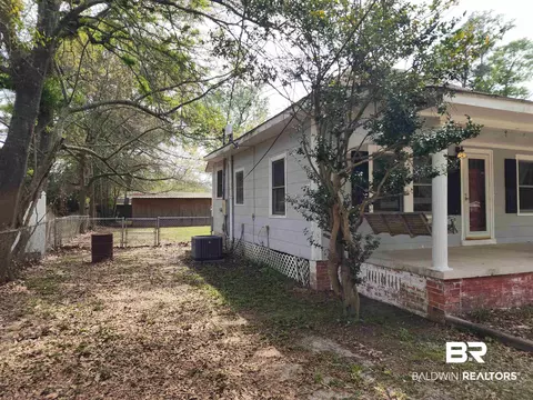 706 E Horner St, Atmore, AL 36502 photo 41