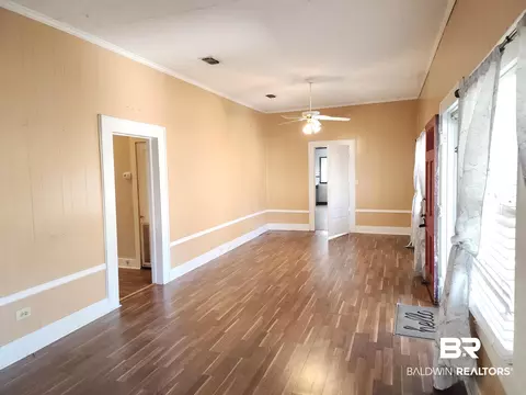 706 E Horner St, Atmore, AL 36502 photo 8