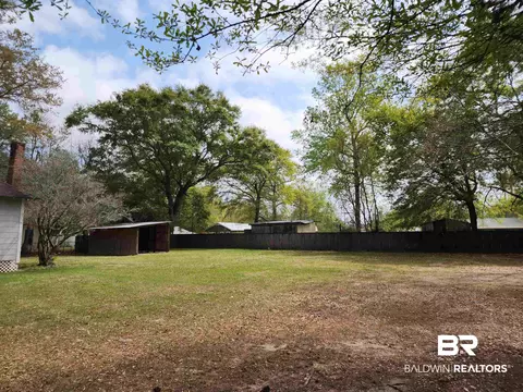 706 E Horner St, Atmore, AL 36502 photo 47