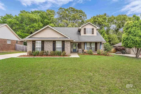 106 Southwark Ave, Fairhope, AL 36532