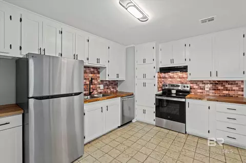 4115 Springdale Rd, Mobile, AL 36609 photo 8