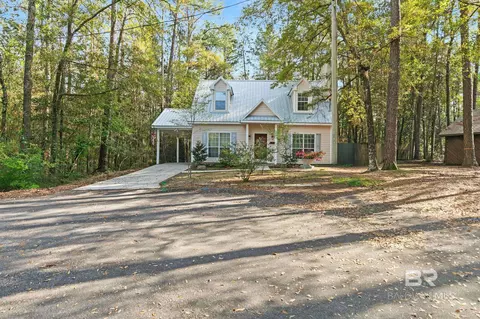 111 Chinquapin Cir, Daphne, AL 36526