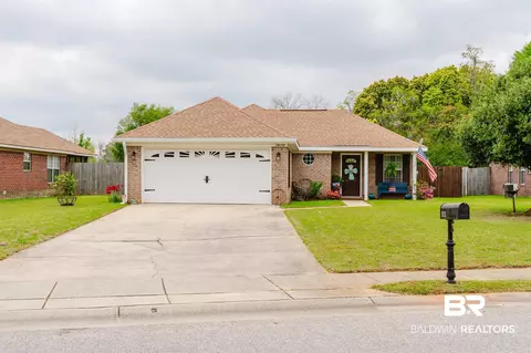 28135 Landmark Ave, Loxley, AL 36551