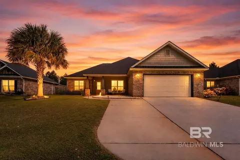 3172 Bellingrath Dr, Foley, AL 36535