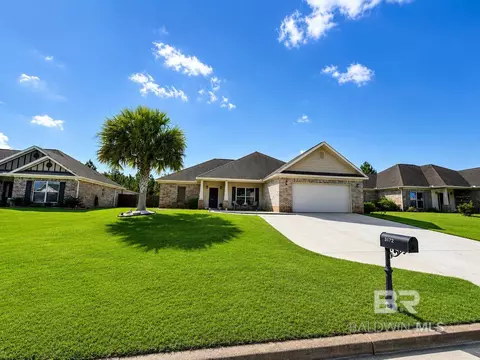 3172 Bellingrath Dr, Foley, AL 36535