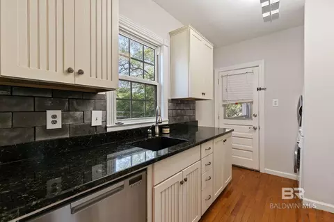 Kitchen - 214 Upham St #8D, Mobile, AL 36607 photo 1 of 6