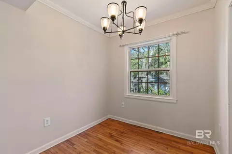 Dining - 214 Upham St #8D, Mobile, AL 36607 photo 1 of 2
