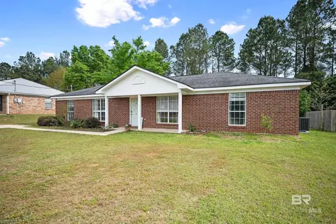 Exterior - 16204 Pointer Dr, Foley, AL 36535 photo 3 of 7