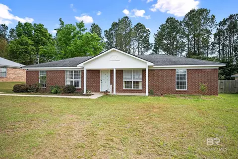 Exterior - 16204 Pointer Dr, Foley, AL 36535 photo 2 of 7