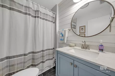 Bath - 4101 Perch Point Dr, Mobile, AL 36605 photo 2 of 2