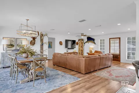 Dining - 4101 Perch Point Dr, Mobile, AL 36605 photo 3 of 5