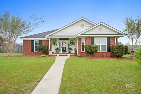 10006 S Dairy Dr, Mobile, AL 36695