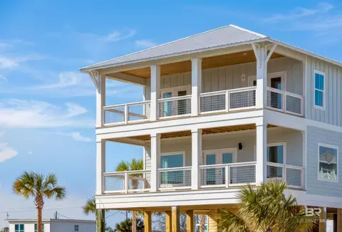 390 E 1st Ave, Gulf Shores, AL 36542