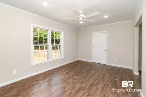 3003 Ralston Rd, Mobile, AL 36606 photo 4