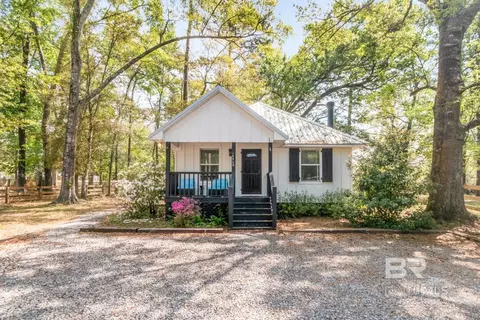16926 Provencher Rd, Fairhope, AL 36532