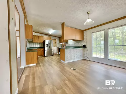 Dining - 281 Lambeth Rd, Flomaton, AL 36441 photo 1 of 1