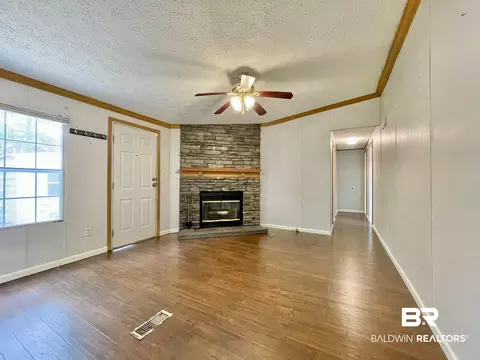 Living - 281 Lambeth Rd, Flomaton, AL 36441 photo 2 of 3
